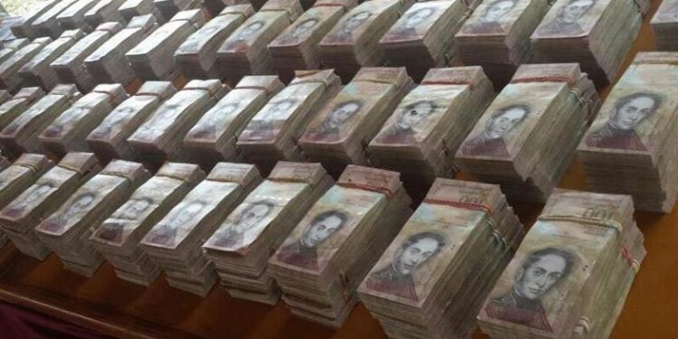 ¡DESESPERADITOS! Averigua lo que le acaba de pasar a Dolartoday con los billetes de 100 1 ¡DESESPERADITOS! Averigua lo que le acaba de pasar a Dolartoday con los billetes de 100