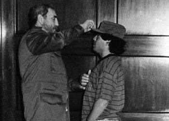 ¡MARADONA A FIDEL! Murió mi amigo, mi confidente