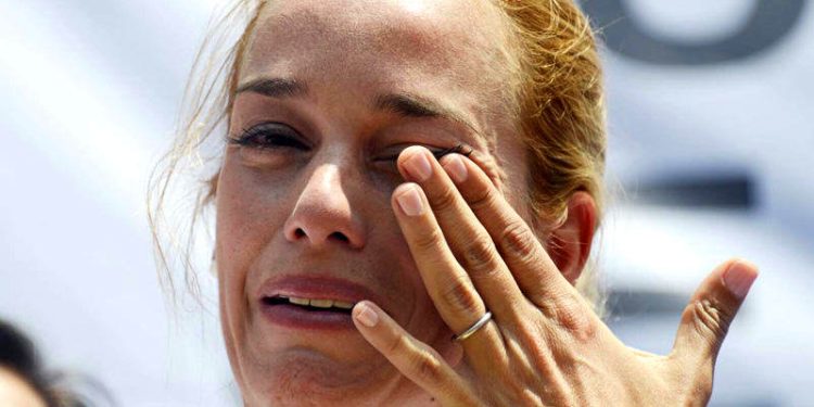 ¡IMPERDIBLE! Así lucha Lilian Tintori desde el GYM (+Video)