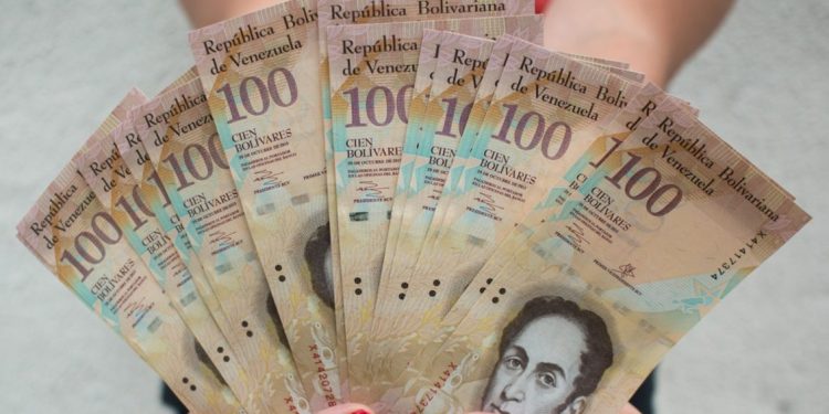 ¡Última hora! Se extiende vida útil de billete de 100 bolívares (+Tuits)