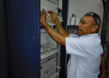 ¡Conexiones más rápidas! Hoyo de La Puerta y Cortada del Guayabo migradas a Fibra Óptica