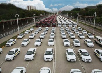 Gobierno Bolivariano entrega financiamientos, vehículos y patrullas a transportistas y Cuadrantes de Paz 6 Gobierno Bolivariano entrega financiamientos, vehículos y patrullas a transportistas y Cuadrantes de Paz