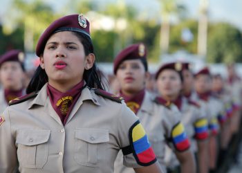 80 años de valor y dignidad