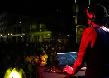 ¿Planes para el viernes? Vuelve la Ruta Nocturna a llenar de música y arte las calles de Caracas 2 ¿Planes para el viernes? Vuelve la Ruta Nocturna a llenar de música y arte las calles de Caracas