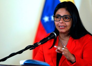Delcy Rodríguez: Todos los organismos del Poder Público quedan subordinados a la ANC
