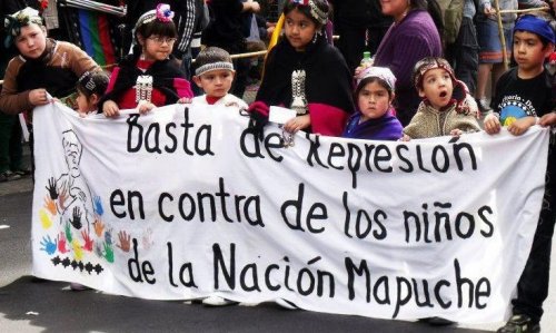 La racista y violenta represión contra el pueblo mapuche 1 La racista y violenta represión contra el pueblo mapuche