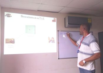 Formación para las comunidades: Plan Empoder@tez de Cantv (+Fortaleciendo el Poder Popular)