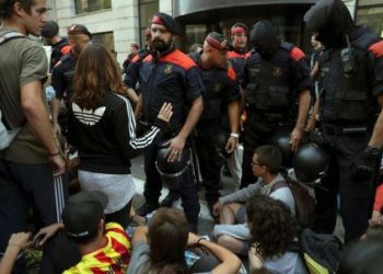 ¡Última Hora! Detenciones masivas en España (+Uso excesivo de la fuerza)