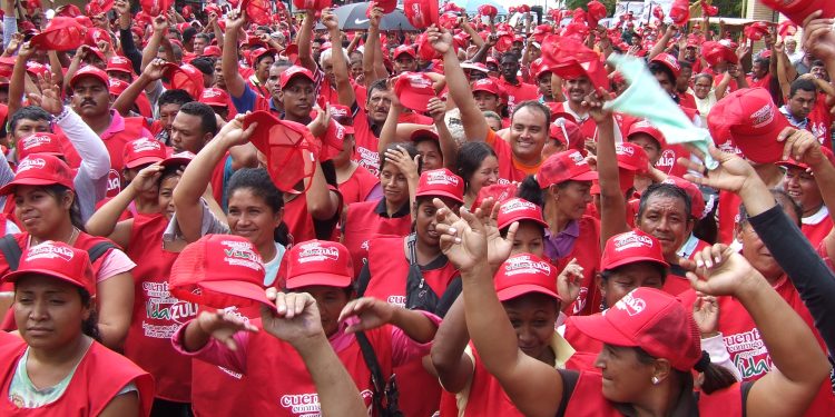 En Zulia más de 2 millones de electores tienen derecho a sufragar el 15-O 1 En Zulia más de 2 millones de electores tienen derecho a sufragar el 15-O