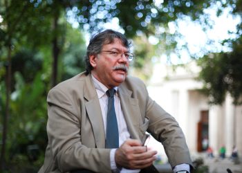 Fernando Buen Abad vino a decirle al mundo que en Venezuela hay futuro