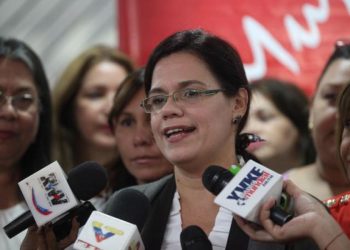 Blanca Eekhout: Venezuela con 22 procesos electorales es la democracia más estable