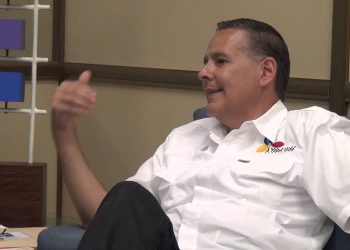 Rangel Ávalos destaca masiva participación de electores en el estado Miranda