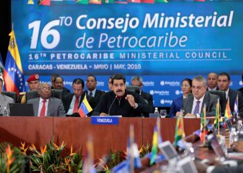Energía y Poder: Tres peligrosas campañas contra Petrocaribe