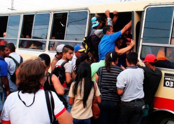 De paros y sabotajes del transporte, pretextos para nuevas guarimbas