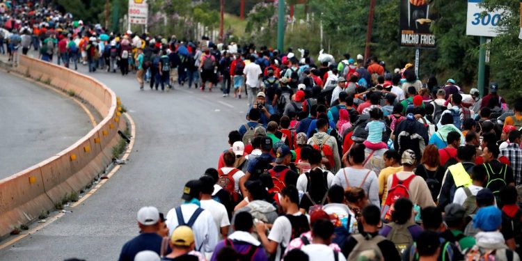 Escapando de la muerte que gobierna en Honduras (+GALERÍA) 1 Caravana