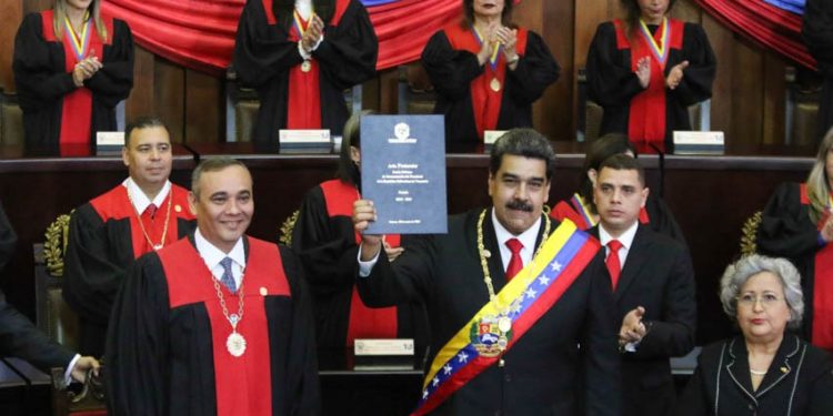 Nicolás Maduro: Venezuela no acepta intervencionismo 1 Nicolás Maduro: Venezuela no acepta intervencionismo