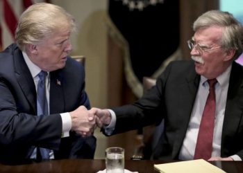 SEGÚN BLOOMBERG, EEUU DESGASTA A GUAIDÓ PARA ABRIRLE PASO A LA GUERRA 5 SEGÚN BLOOMBERG, EEUU DESGASTA A GUAIDÓ PARA ABRIRLE PASO A LA GUERRA