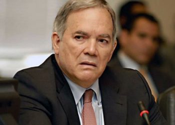 Roy Chaderton: Diplomacia de paz en tiempos de guerra 3 Roy Chaderton: Diplomacia de paz en tiempos de guerra