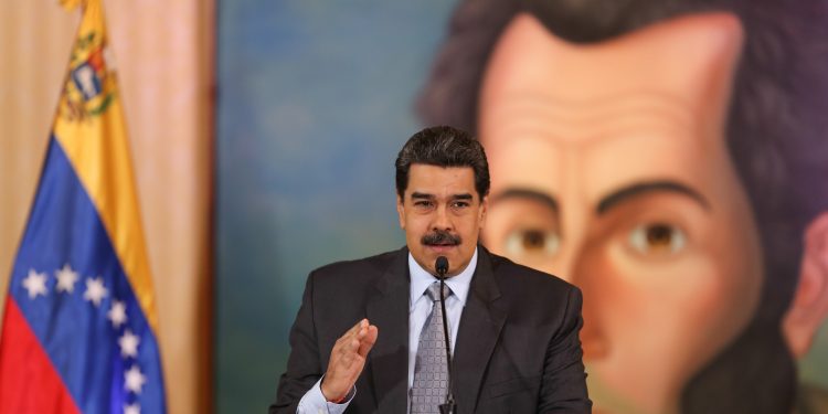 Nicolás Maduro a los periodistas: «Los planes imperiales han sido derrotados»