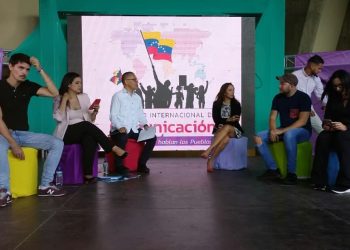 Comunicadores deben unificar criterios para defenderse 2 Comunicadores deben unificar criterios para defenderse