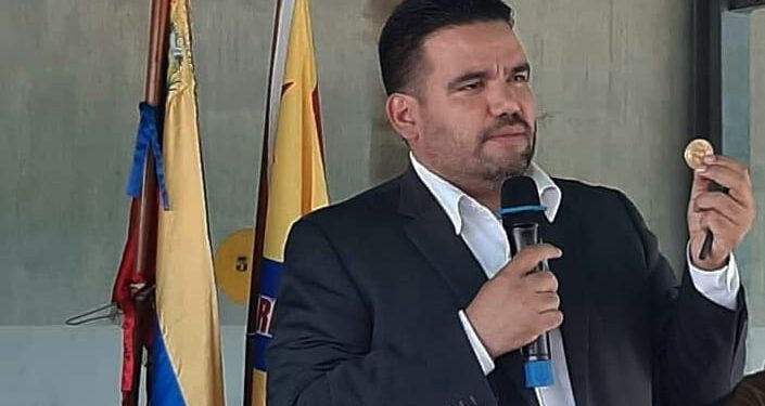 ¡Ven Vamos Juntos! Seguimos construyendo la Petro Economía en Venezuela con Educación! 1 Ricardo Baptista