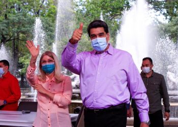 Maduro llama a GPP a crear nuevo Sistema del Poder Popular