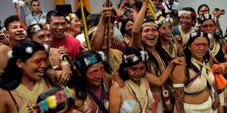 VEN VAMOS MUJER INDÍGENA 1 VEN VAMOS MUJER INDÍGENA