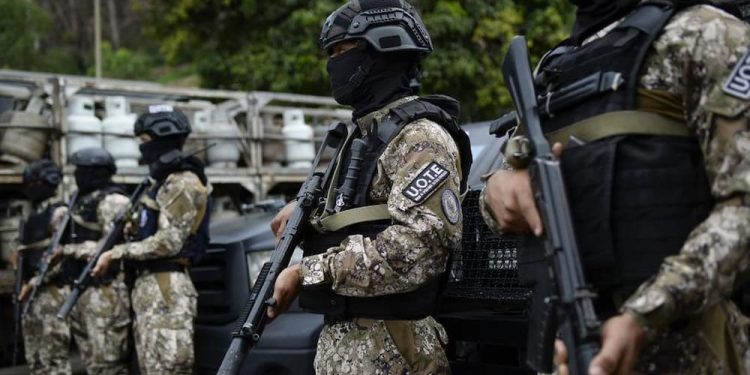 COMBATES EN APURE: UNA ENCRUCIJADA POLÍTICO-MILITAR 1 Combate-Apure