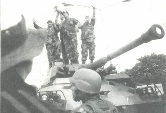 El general en jefe 1 Garcia Carneiro 12 de abril