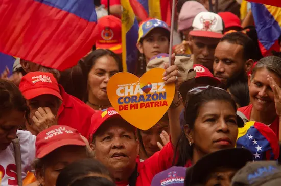 Siempre con el pueblo 1 Pueblo Corazón Chávez