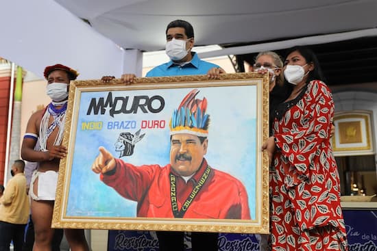 “Señor Felipe de Borbón, respete nuestra historia” 1 Nicolás Maduro