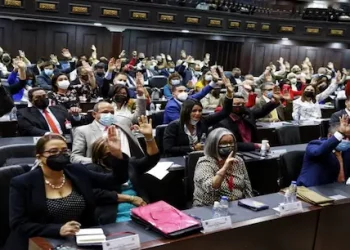 Diosdado Cabello: Llegaremos hasta el hueso en el sistema judicial 8 Sistema-Judicial