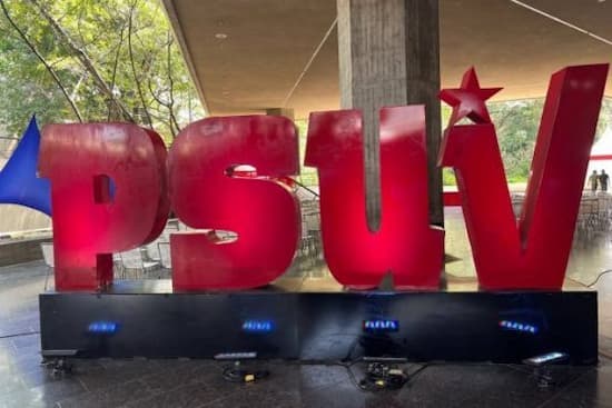 V Congreso del PSUV y la nueva etapa de la Revolución Bolivariana 1 V Congreso del PSUV y la nueva etapa de la Revolución Bolivariana