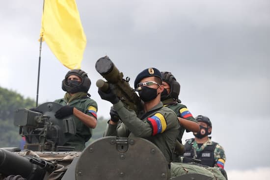 Entre el Movimiento Independentista de La Guaira y Angostura 2 5 de julio 2