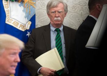 Voceros de EEUU: la franqueza que trae consigo la impunidad 1 Los “arranques de franqueza” de los exfuncionarios y funcionarios de Estados Unidos pretenden sembrar el terror y frenar la caída del imperio