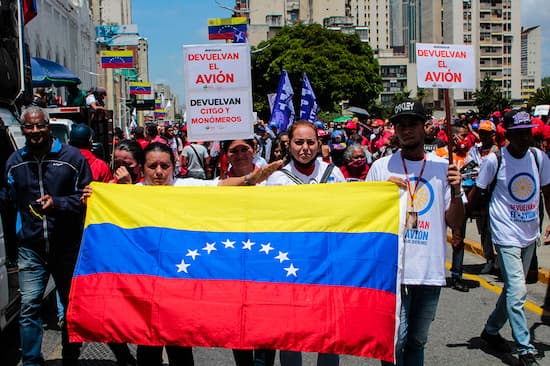 ¡Basta de abusos contra Venezuela! 1 ¡Basta de abusos contra Venezuela!