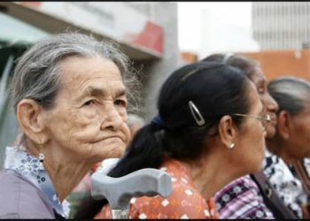 ¿Cuáles viejos les salen más caros: Los viejos pobres o los viejos ricos? 1 ¿Cuáles viejos les salen más caros: los viejos pobres o los viejos ricos?