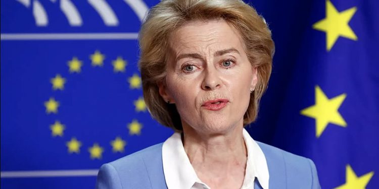 El rostro del crimen preside la Comisión Europea 1 La señora von der Leyen es un ejemplo de cómo actúa y como se maneja la élite mundial, como trabajan quienes están al servicio de los poderes fácticos, como negocian