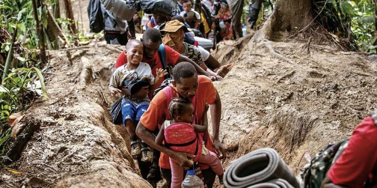 Vuelve a ser noticia la crisis migratoria en el Tapón del Darién 1 Las políticas migratorias se han enfocado en controlar los flujos migratorios con el aumento de dispositivos de seguridad y con las excusas de la seguridad nacional y la lucha contra el narcotráfico