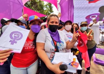 Palabra de Mujer: La narrativa política de las mujeres 5 Palabra de Mujer: La narrativa política de las mujeres