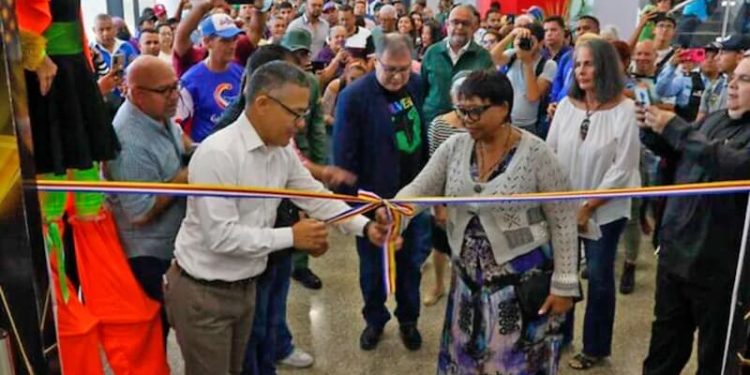 “Formación y cultura, las mejores armas contra la corrupción” 1 “Formación y cultura, las mejores armas contra la corrupción”