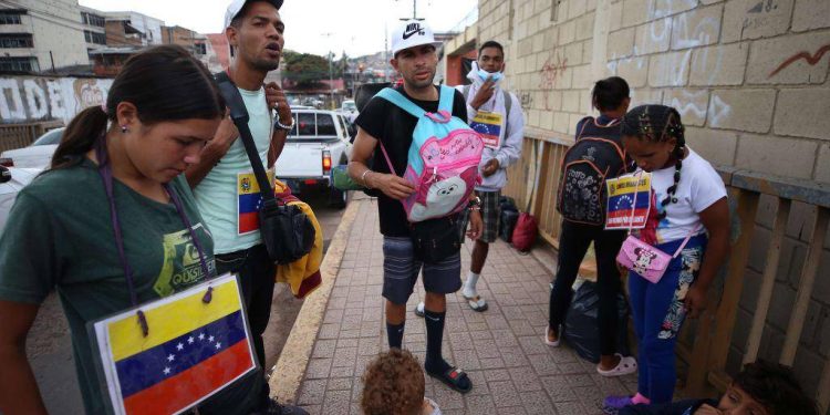 Migrantes venezolanos: Un negocio redondo 1 Migrantes venezolanos: Un negocio redondo