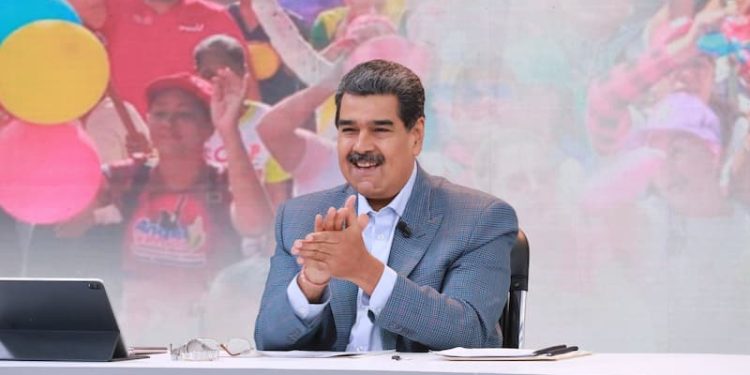 Nicolás Maduro, el timonel de la paz