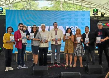 Este libro de la Colección Cuatro F tiene, entre otras virtudes, el tratar de amortizar un irresoluto pasivo que las venezolanas y los venezolanos tenemos pendiente, con el estudio y la investigación de un hecho que considero parteaguas de nuestra vida republicana y que define a Venezuela culturalmente; así como también a sus procesos sociales
