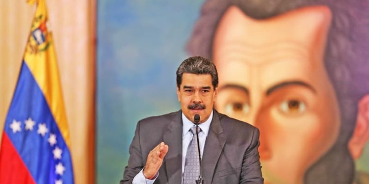 Con la patria bolivariana siempre