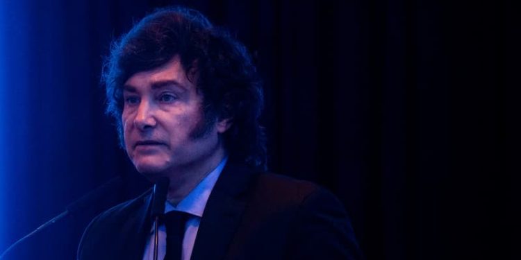 Milei no solo tortura a los Argentinos, también quiere hacerlo con los Venezolanos