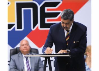 Cuatro-F-413-REDES