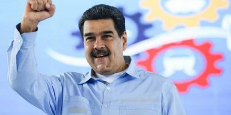 Dos logros en tiempos díficiles 1 El 28 de julio está mucho más en juego que solo la Presidencia, porque se juega el desarrollo progresivo de la nación, en contraste con el salto al vacío que supone entregar Venezuela a un sector dominado por el odio antichavista, cuyo proyecto es la entrega del país a intereses foráneos
