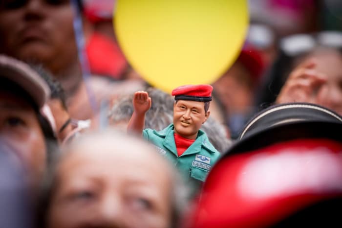 Con Nicolás la esperanza está en la calle 2 El chavismo, a diferencia de la oposición, se muestra compacto, uniendo en torno a un único candidato y al PSUV, tanto los partidos del Gran Polo Patriótico como a formaciones de reciente creación