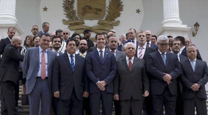 Cuatro Temas | El Estado fake de la ultraderecha 3 Pseudoestado impuesto por el poder imperial